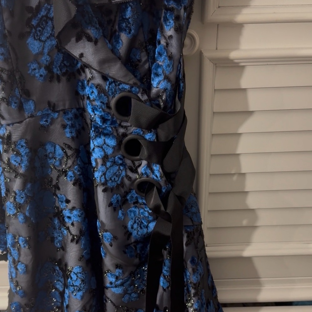 Self-Portrait One Shoulder Velvet Devoré Mini Dress Blue NWT Size 0 - Picture 6 of 17